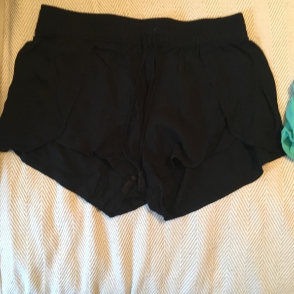 SUMMER SHORTS BUNDLE - Picture 3 of 8